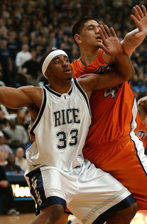 乐鱼体育app官网入口-篮球运动员竞技心理韧性培养方案研究，篮球运动员心理训练